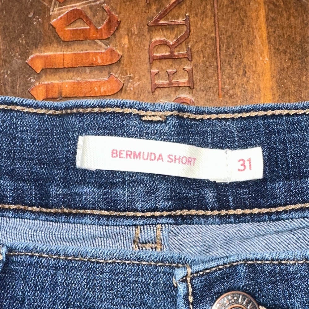 Levi's Bermudas - Picture 4 of 4